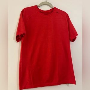 Lululemon Medium Men's Tech Workout Shirt